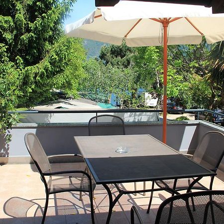 Veranda Beach Apartment Pianello Del Lario Room photo